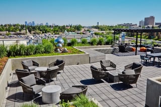large-modern-outdoor-patio-cityscape-backdrop-crop
