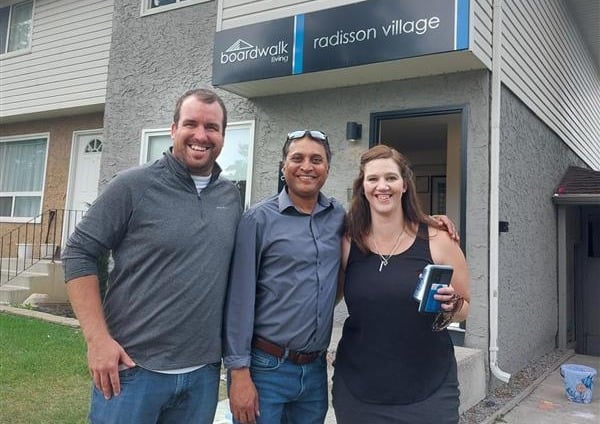 three-smiling-bwalk-residents-at-radisson-village