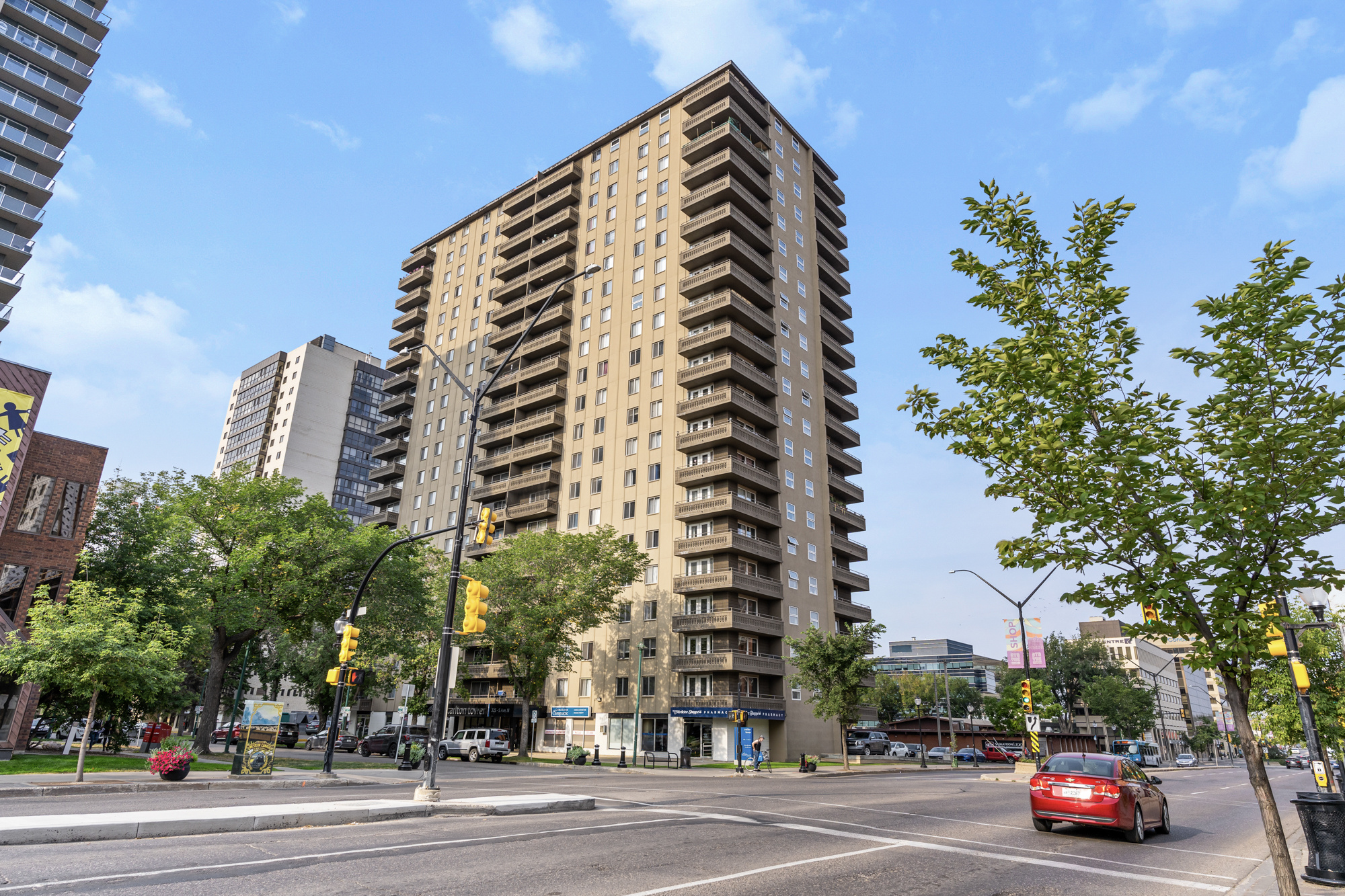 property photo for 325 5TH Ave. N, Saskatoon