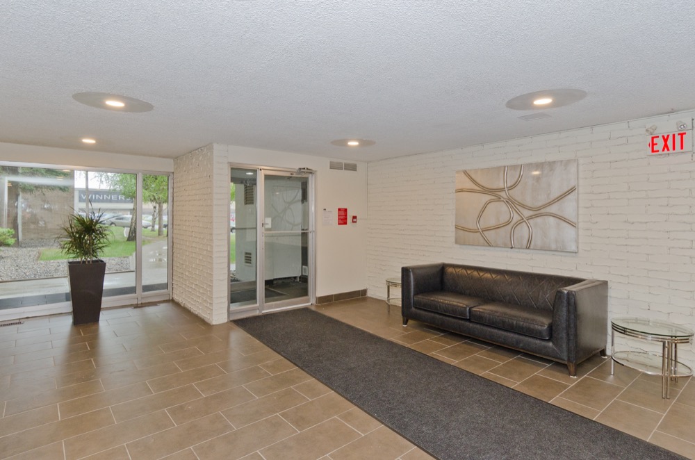 photo de la propriété pour le 8208 Flint Rd SE, Calgary