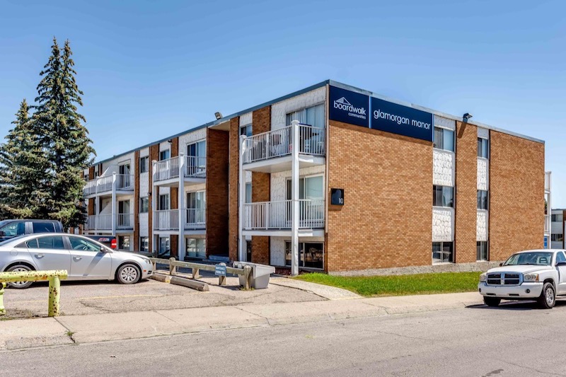property photo for 10 Glenway Pl. SW, Calgary