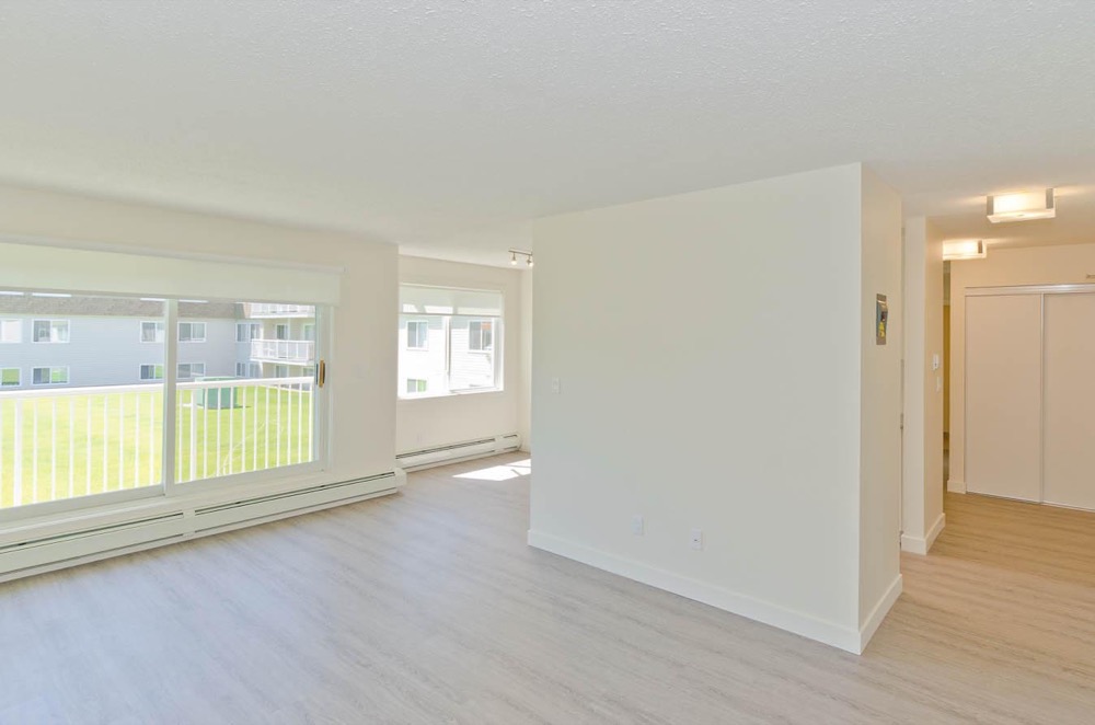 Studio at Lakeside Estates