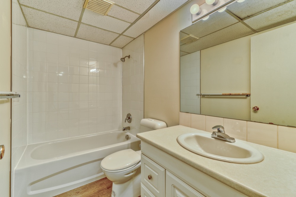 Maison en Rangée avec 3 Chambres at Mountainview Estates