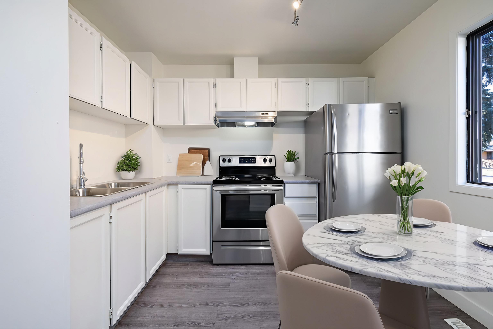 2 Bedroom Townhouse Premium at Point West Townhouses