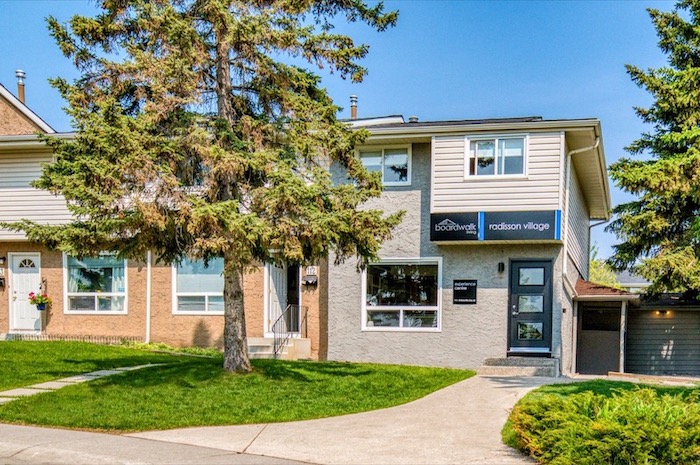 property photo for 40 Radcliffe Cres SE, Calgary