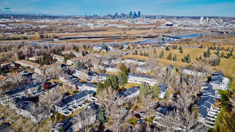 property photo for 65 Lynnridge Villas SE, Calgary