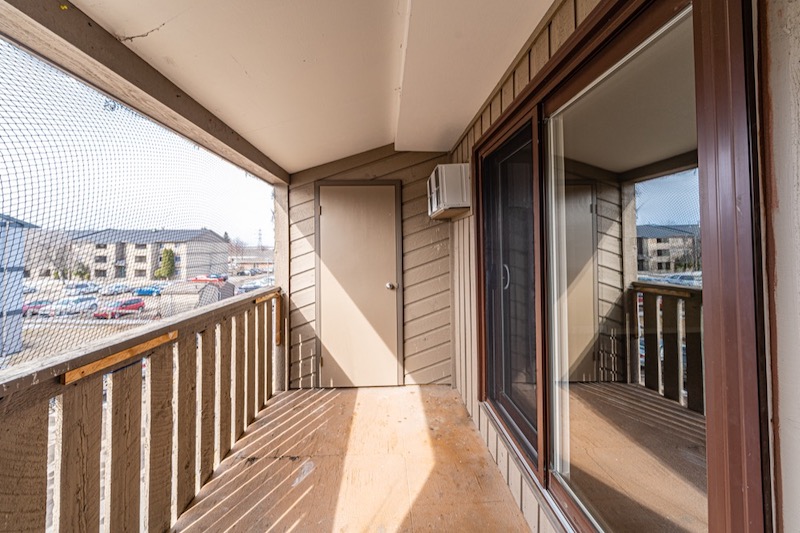 1 Bedroom at St. Charles Place