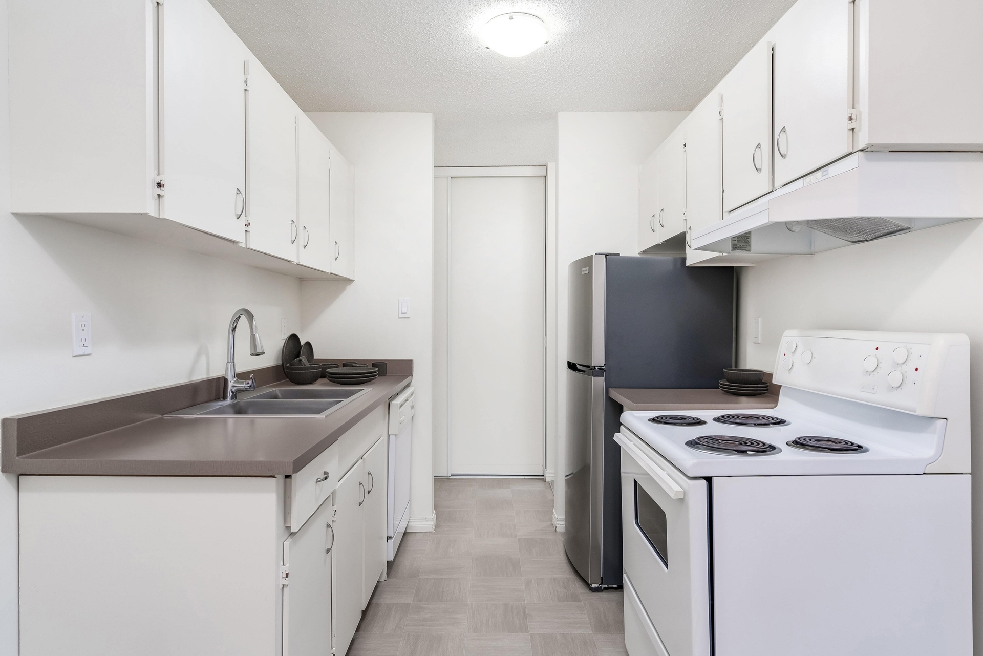 1 Bedroom at West Edmonton Court